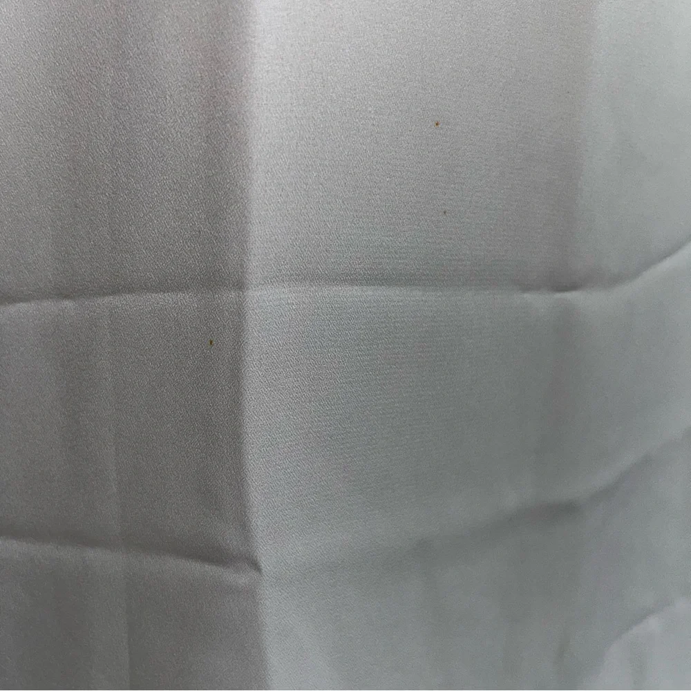 Lulu’s White Mesh Lightweight Tank Top - Slightly Stained - Picture 10 of 10